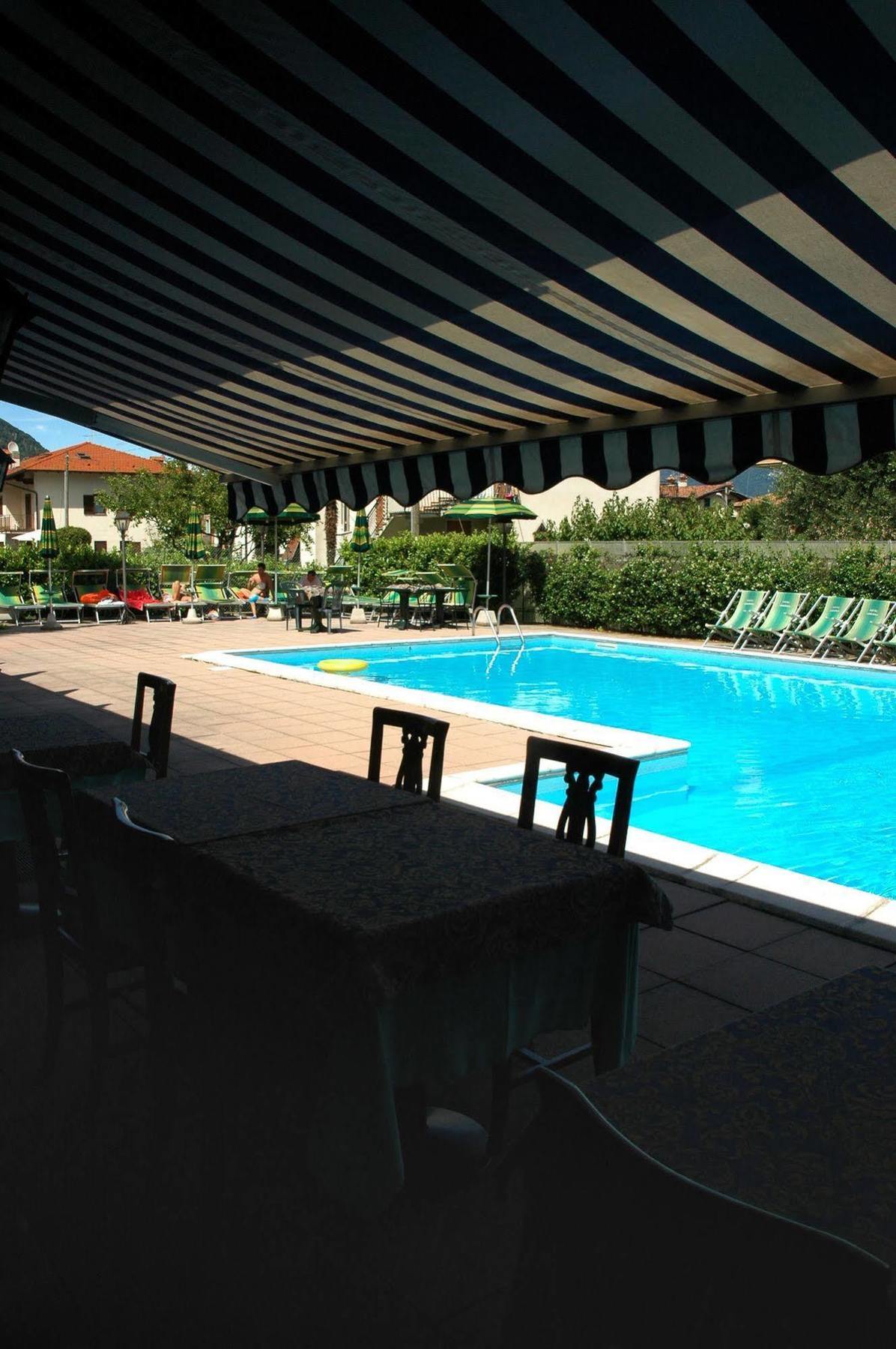 Hotel Sonenga Menaggio Esterno foto